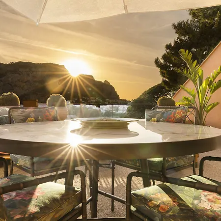 Punta Tragara 5* Capri