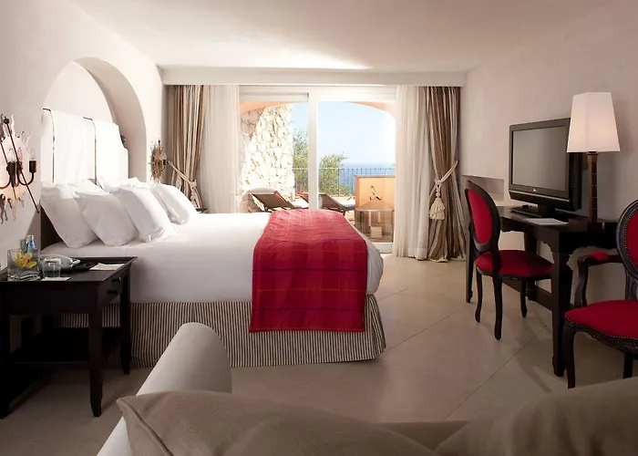 Punta Tragara 호텔